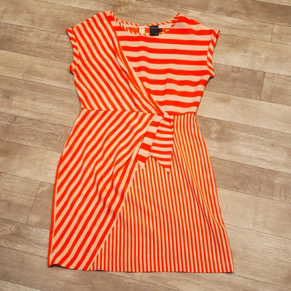 Gabby Skye sz12 Creamsicle